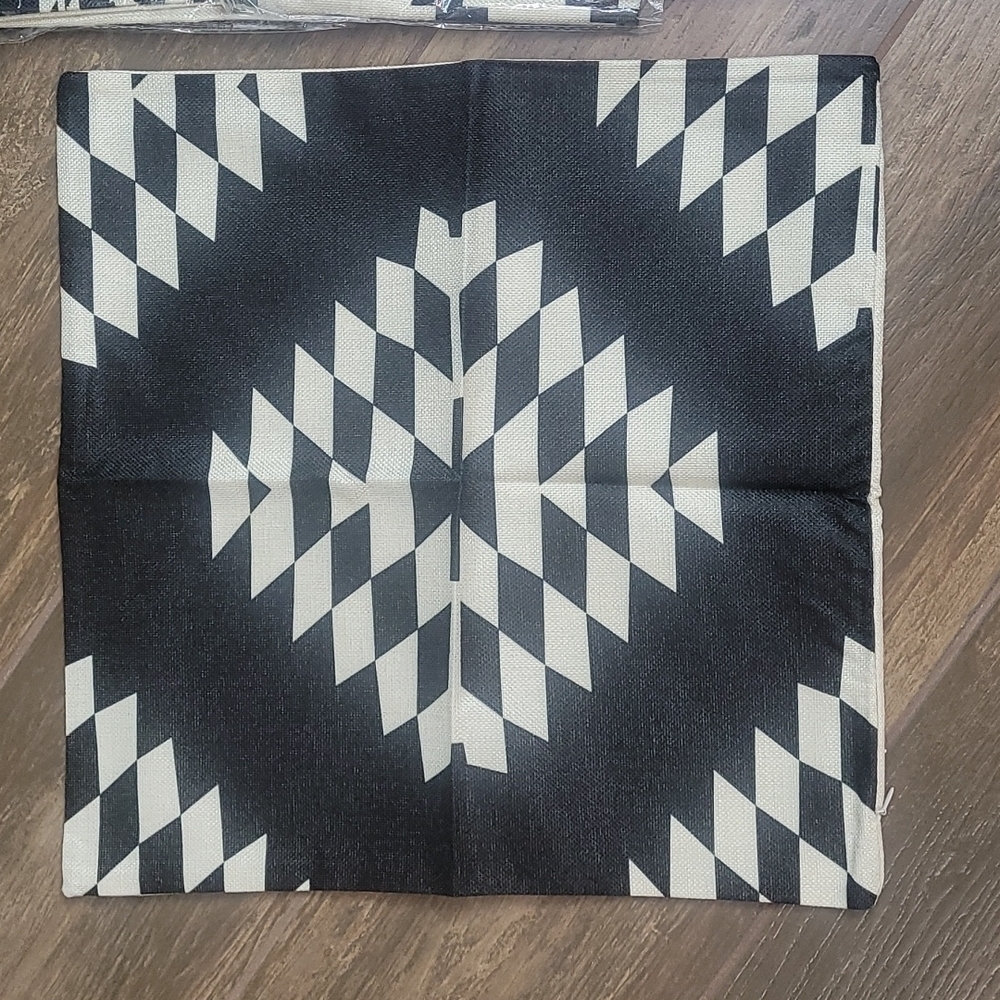 Geometric Jute Pillow Cases Set of 4 Black Cream - Picture 3 of 4